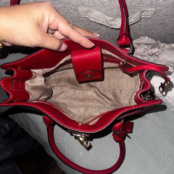 Red leather shoulder bag top handle satchel bag Michael Kors Hamilton purse - Picture 4 of 13
